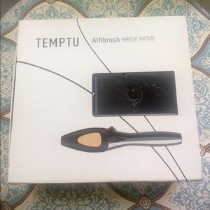 ❌SOLD❌ Temptu Air-brush make-up kit